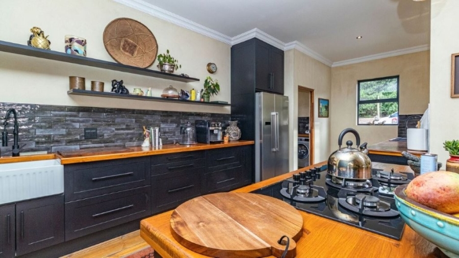 4 Bedroom Property for Sale in Hansmoeskraal A H Western Cape
